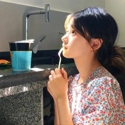 花蕊恋春风